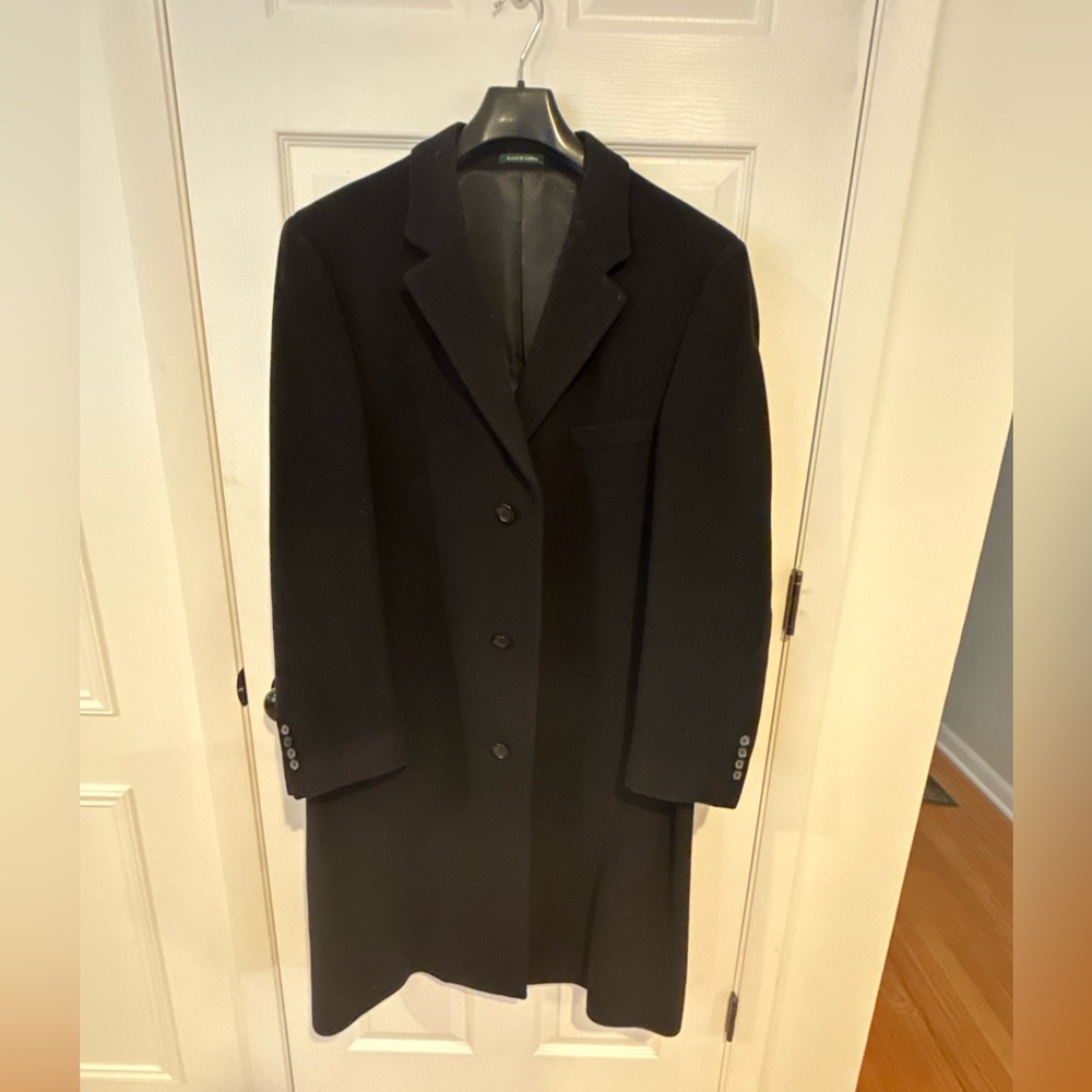 Men’s classic wool and cashmere overcoat